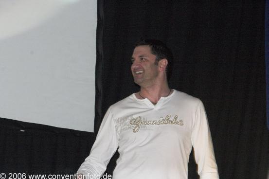 CRW_7018-01.jpg